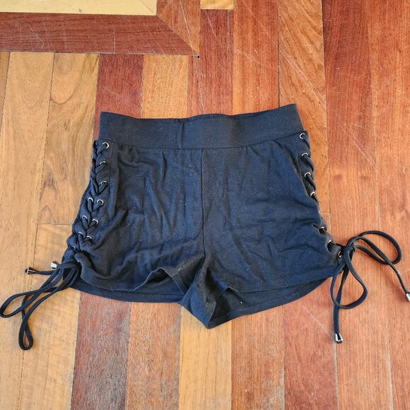 Forever 21 Black Lace-Up High Waisted Stretch Shorts Size Medium - Picture 3 of 11